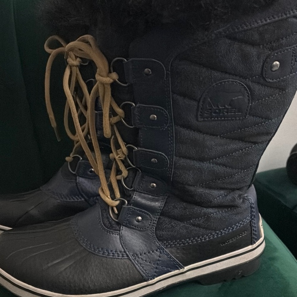 Sorel Navy Winter Boots